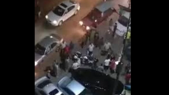 سوريا.. سائق يدهس المارة محاولا الهرب من الشرطة (فيديو)