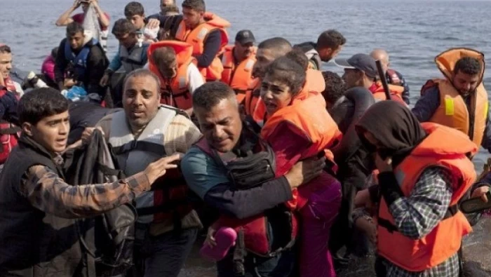 “Comic Relief” تقدم منحًا لمشاريع مساعدة اللاجئين على طريق الهجرة