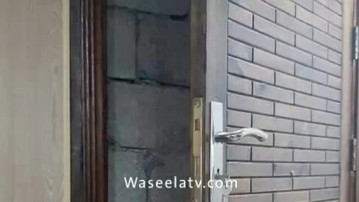 جار يسجن جاره ببناء جدار على منزله باللاذقية