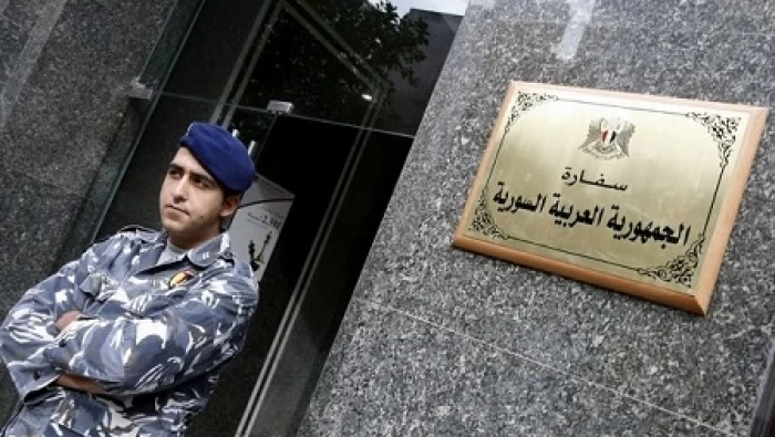 ضمن شروط.. السفارة السورية في لبنان توضح آلية التقديم لتسلّم الوثائق