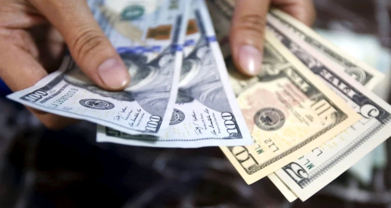 استقرار أسعار الصرف... أسعار الليرة السورية مقابل الدولار والعملات الأجنبية