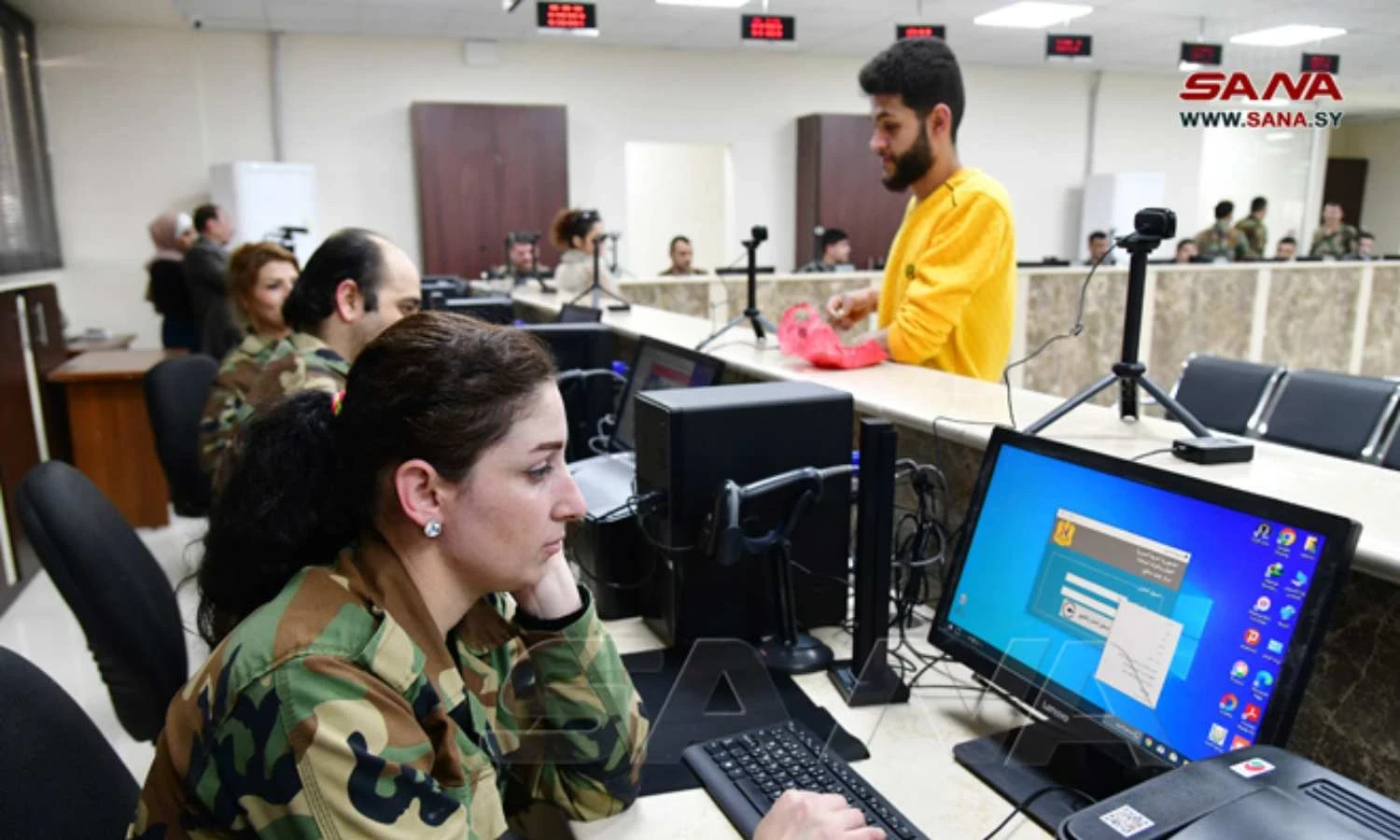 تدشين أول مركز تجنيد إلكتروني في دمشق
