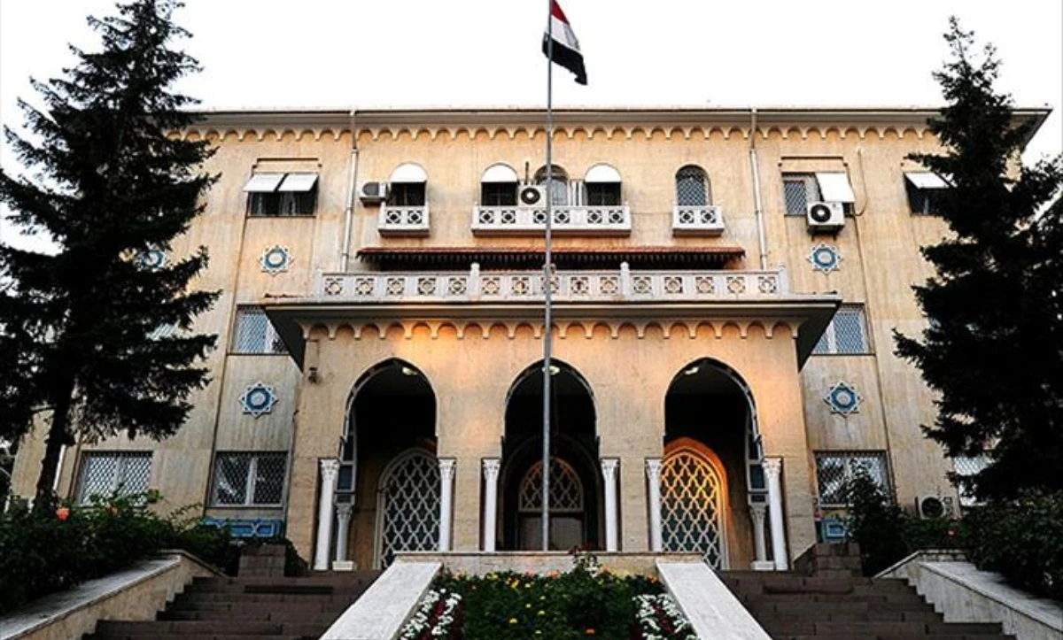 إعلان عن عرض مبنى "السفارة السورية" في أنقرة للإيجار بعد 12 عامًا من إخلائه