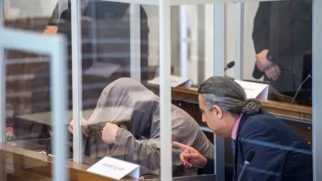 الادعاء الألماني يتهم مسؤولاً سابقاً بالمخابرات السورية بجـ..ـرائم ضـ..ـد الإنسانية