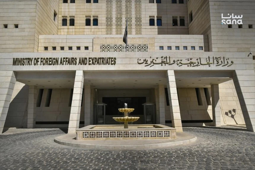السوريون في الخارج أمام تسهيلات جديدة