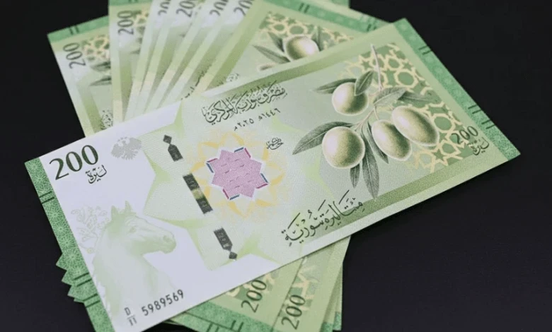 سعر صرف الليرة السورية عند افتتاح يوم الأربعاء