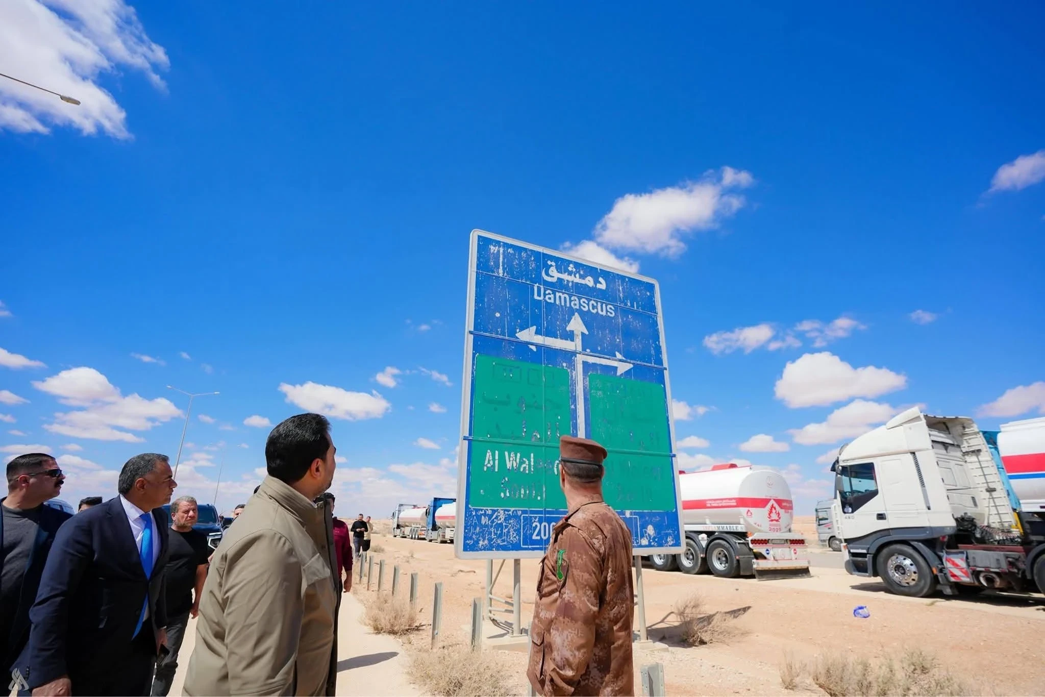 إعادة افتتاح منفذ الوليد الحدودي أمام صهاريج النفط بين العراق وسوريا