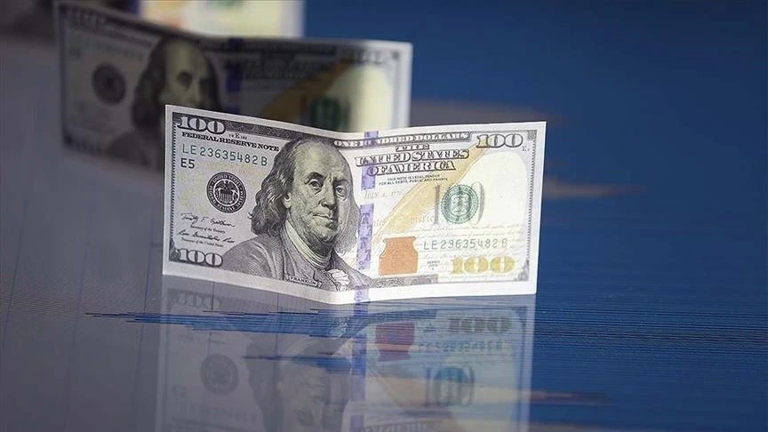 انخفاض جزئي بسعر الليرة في افتتاح يوم السبت