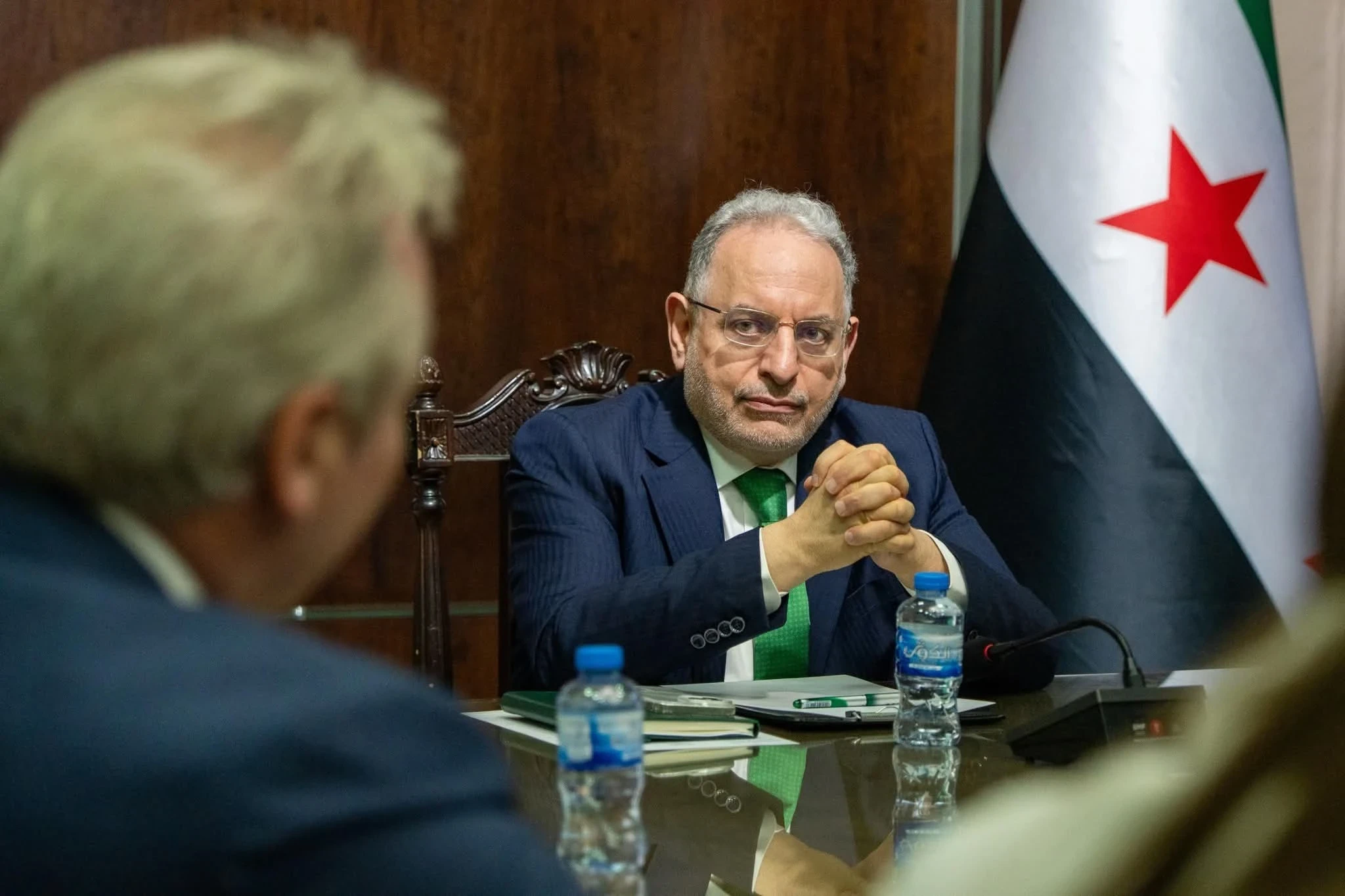 وزارة المالية السورية تدعو للإسراع في معالجة ملف القروض المتعثرة لبنك الاستثمار الأوروبي ضمن خطة اقتصادية جديدة
