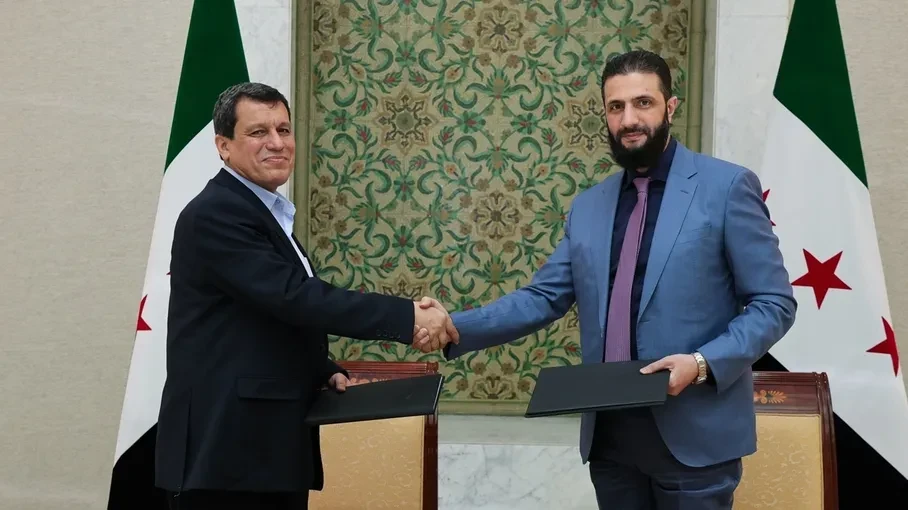 تفاهم جديد يعيد "قسد" إلى كـ.ـنف الدولة السورية ضمن إطار أمني مؤقت