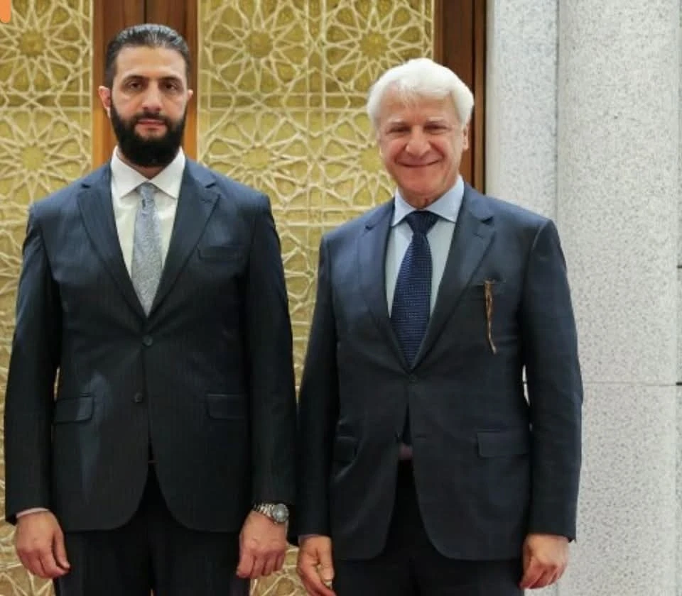 شقيق رئيس المخابرات الجوية في إدلب يعود كـ مستشار طبي: تساؤلات حول التعاون السوري الإيطالي بعد سنوات من الصراع