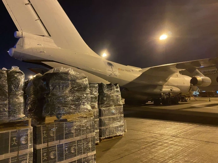 السعودية تـدشـن جسـراً جـوياً إغـاثـياً إلى سوريا للتخـفيف من معـانـاة الشـعب السوري