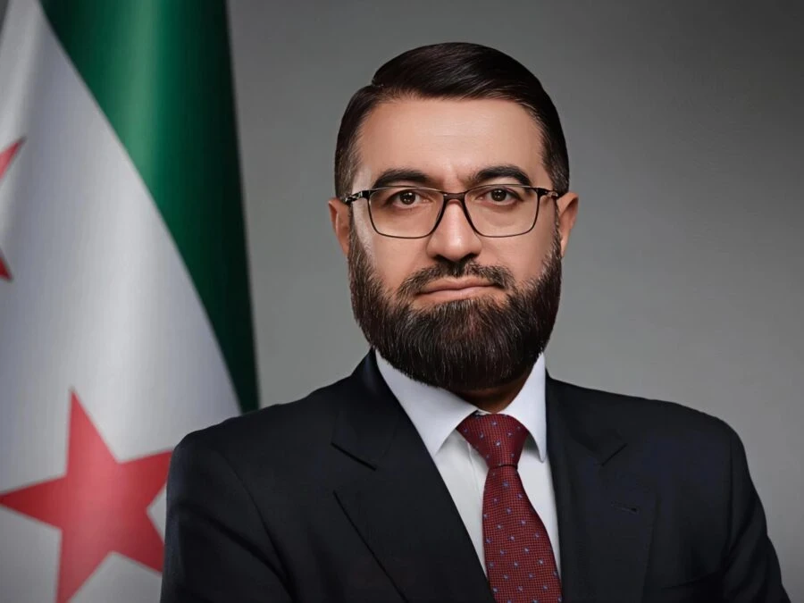 وزير العدل السوري يدين الاعتداء على مسجد في حمص ويؤكد المحاسبة القانونية