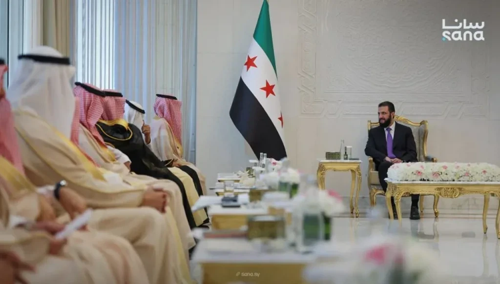 الشرع يبحث مع رئيس مجلس الأعمال السعودي السوري تعزيز التعاون الاقتصادي والاستثماري