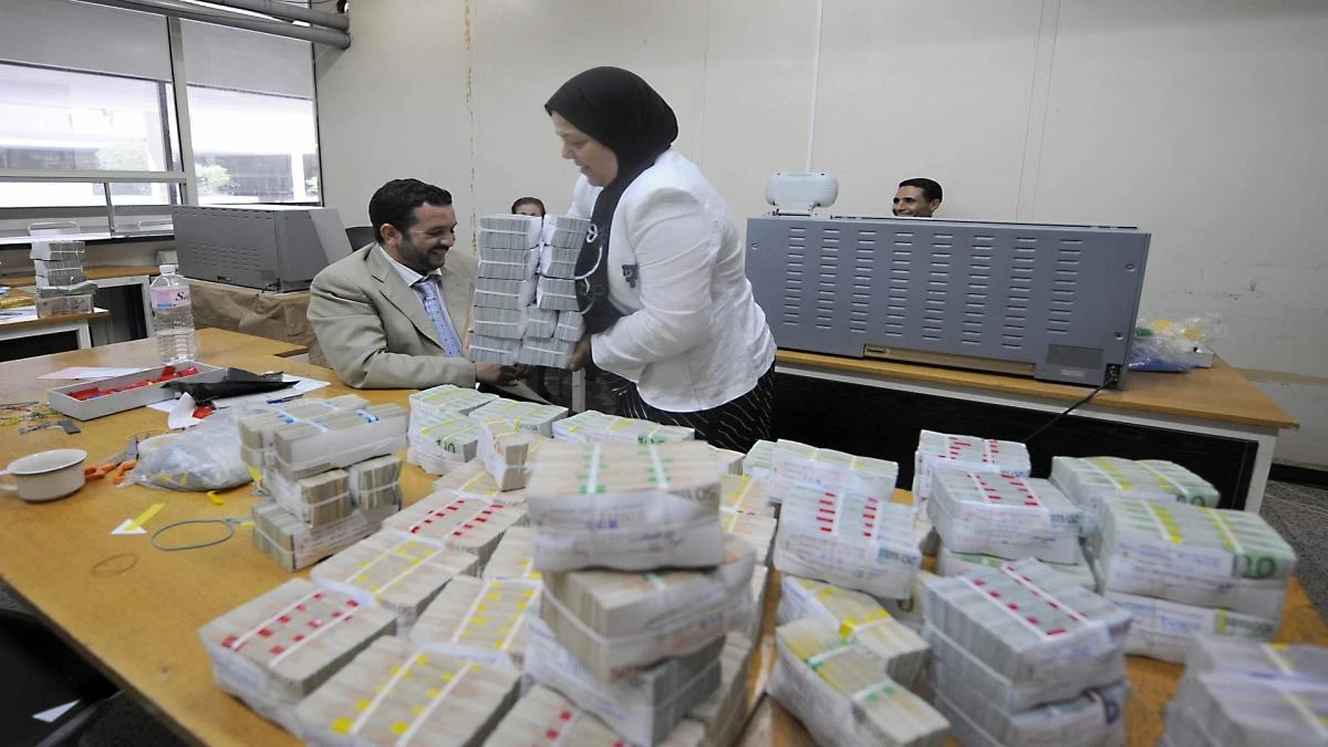 المركزي السوري يضع شروط جديدة لاستبدال العملات النقدية التالفة