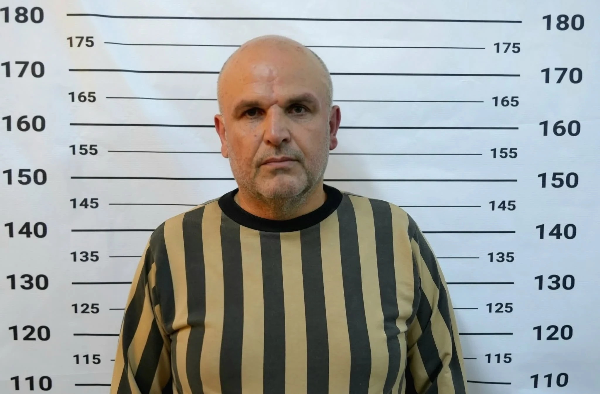 اعتقال مساعد أول سابق في أمن الدولة بجبلة بتهم انتهـ..ـاكات جـ..ـسيمة