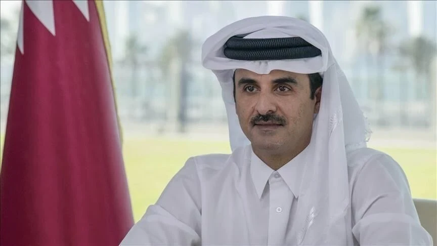 أمير قطر يغادر بشكل مفاجىء قبل أن يلقي "بشار الأسد" كلمته في القمة العربية