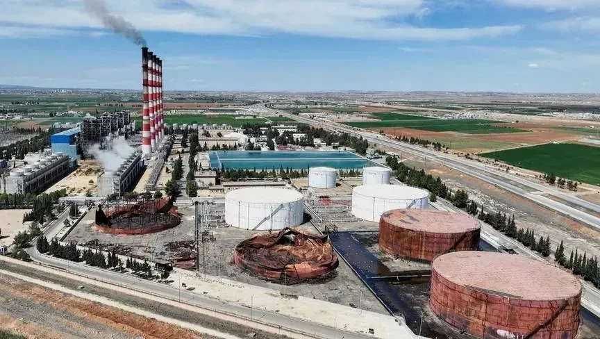 اتفاقيتان مصريتان لتزويد سوريا بالغاز والمنتجات البترولية وتوليد الكهرباء