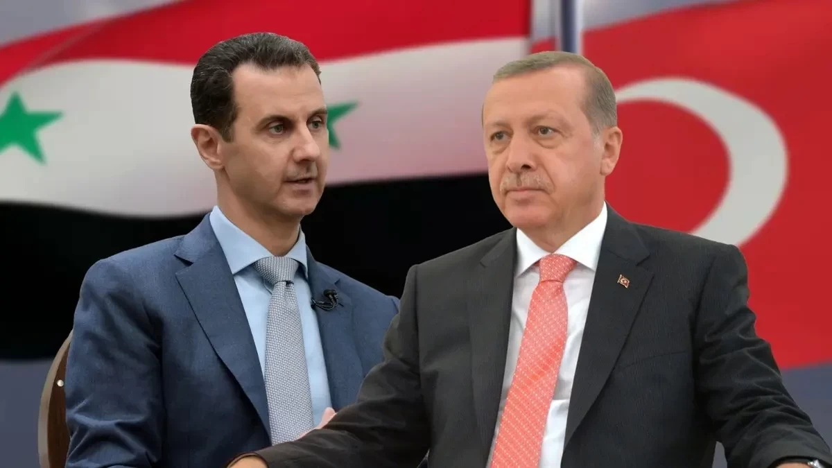 وزير الخارجية التركي يلتقي بشار الأسد في اللاذقية