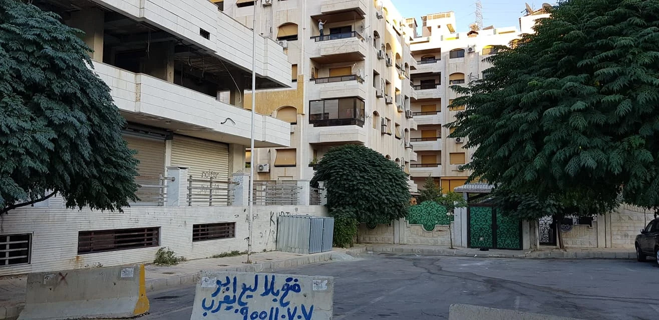 السوريون يطالبون باستعادة ممتلكاتهم العقارية: دعوات للإدارة الجديدة للتدخل العاجل