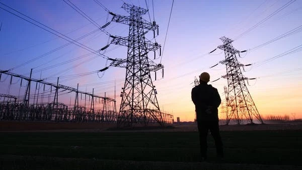 صيف دمشق على صفيح ساخن: 650 ضبطًا وأكثر من 100 ألف كيلوواط كهرباء "مسروقة" تُفاقم أزمة التقنين!