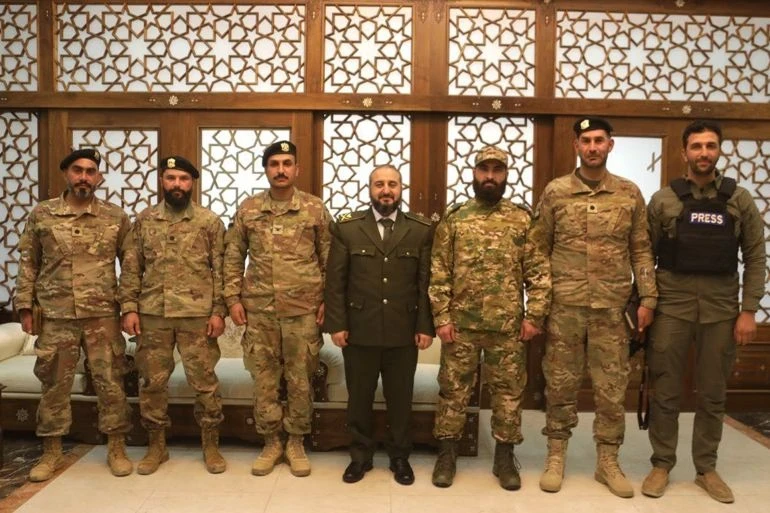 تقييم آلاف الضباط في الجيش السوري.. خطوة لإعادة الهيكلة وبناء مؤسسة عسكرية احترافية