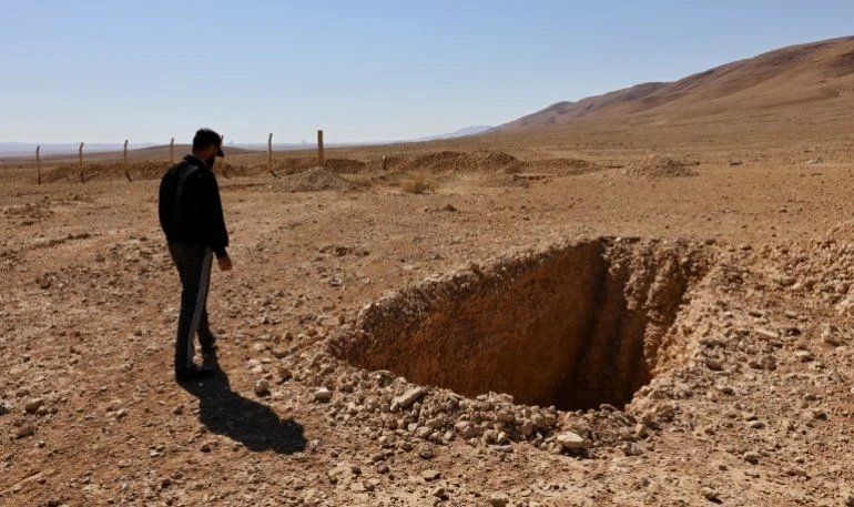 رويترز: تطورات جديدة في ملف المقـ..ـبرة الجماعية بالضمير