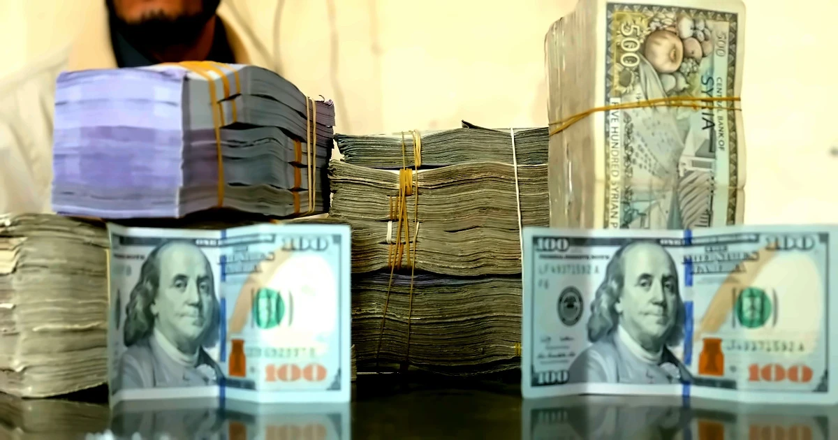 استقرار سعر الدولار مقابل الليرة السورية اليوم الأحد 21 كانون الأول 2025