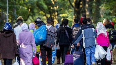 هولندا تشدد قوانين اللجوء.. ما الذي ينتظر السوريين بعد القرارات الجديدة؟