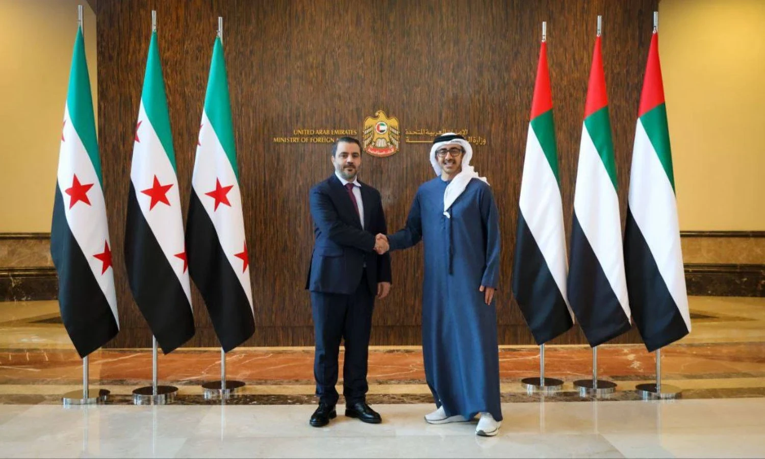 وزير السياحة يبحث مع وفد إماراتي فرص الاستثمار في سوريا