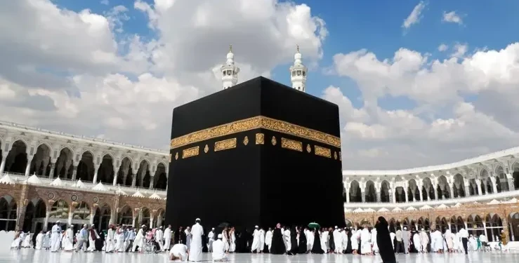 السعودية تطلق تأشيرة عمرة متعددة الدخول لمدة عام