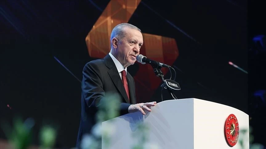 مراسل الإيكونوميست: أردوغان يمد نفوذه ونتنياهو يلتزم بصمت غير مسبوق أمام ترامب