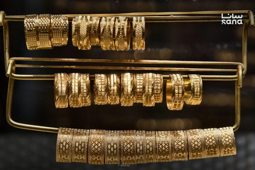 الذهب في سوريا يرتفع إلى 16,800 ليرة للغرام.. الأسعار اليوم الأحد