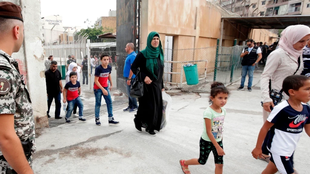 توقعات بتصاعد هجرة السوريين من لبنان بعد تخفيض المساعدات الأممية