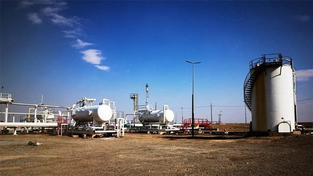 مذكرة تفاهم لإعادة تأهيل معمل غاز كونوكو بمشاركة شركات دولية