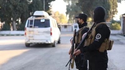 زيادة لرواتب العسكريين في سوريا بالدولار