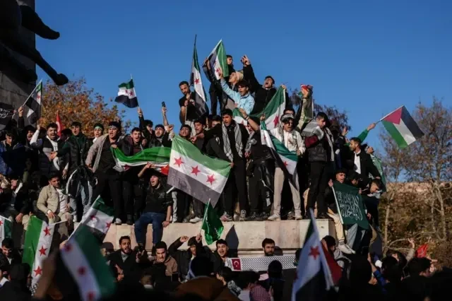 تعميم ثقافي جديد في سوريا قبيل ذكرى سقوط نظام الأسد