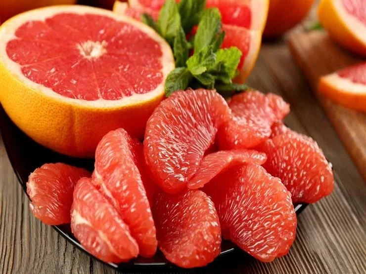 فوائد الجريب فروت: فاكهة لذيذة ومفيدة لصحة القلب والبشرة